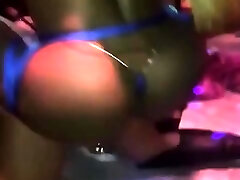Snap Chat - Shaking A In The Club