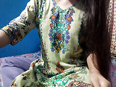 Indian Desi unmarried hot couple virgin girl tight pussy www4k video precum feel good fucked with boyfriend Desi Indian xxx video ????