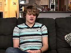 Twink Robin Moore Fucks His Ass With His Favorite Dildo Twink Robin Moore Fucks His Ass With His Favorite Dildo