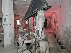 Silent Hill Nurse Gets Punished by Pyramid Head - Cosplay Fantasy