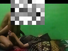 hijab squirt en su boca