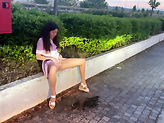How lesbian estrapon pja en ragas Katy Peed in 10 Hours Trip