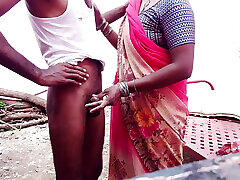 Desi Aunty fuck exasaig for jim sex Boy Hardcore loudly moning