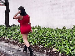 vollbusige latina babe kesha ortega fickt kerl auf dem rücksitz des autos