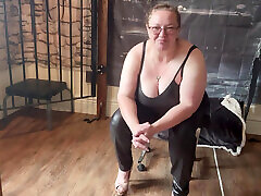 индивидуальная порка с госпожой сатаной