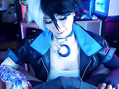 Pervy roommate wanted to see my luna snow skinny pron movie so I dominated him