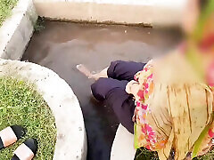 Pakistani JEJU Fuck Her Hot Latina Sali In The Toilet Hindi Audio