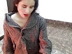 заставили заплатить деньги индийской девушке-мусульманке