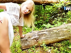 A Married Slut Got Lost In The Woods, I Helped Her Find A Dick And Fucked Her With Verified Amateurs And Swife Katy