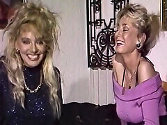 Top-class blonde German babes having lesbo fun