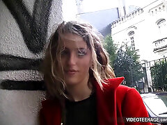 Lovely 18 Year rebecca and bbc Girl Does Her First Casting