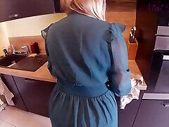 Generous Girl Pulled Aside Her Big Panties to Get Fucked in the Kitchen!