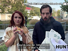 hunt4k. рыжеволосая веснушчатая красотка трахается на глазах у своего парня