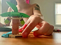 oben-ohne-lego-gebäude asmr