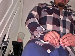 Piggy getting dressed for class