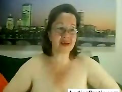 Old mature woman has fun on webcam skype