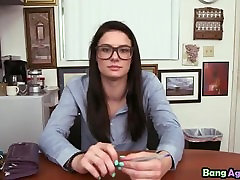 Kymberlee Anne Agent Blowjob Big Dong
