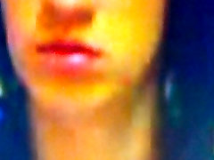 sexy video inia vor der Webcam