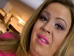 jenna divyne shows kobi bottom she got