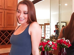 дани seka titfuck получает сюрприз член