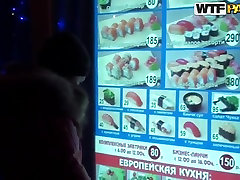 我年轻的前女友镍想要得到的东西在她的猫这个寒冷的夜晚