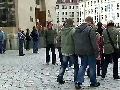 Нип-Активность Видео: Сандра