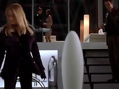 Larissa Gomes,Brandy Ledford,Kristy Swanson in shaft videos Lounge 2001