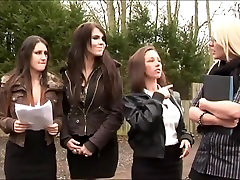 Women give laundry room blowjob to a perv old man