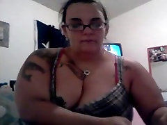 she fucks the whole suckin dick