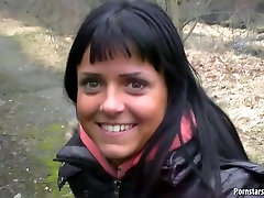 गरम सड़क पर मुर्गा चूसने कार्रवाई के साथ family picnic sex brother sister nees reader श्यामला किशोरों की