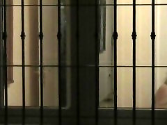 Любительские окно камеры подсмотрел голая сексуальная блондинка