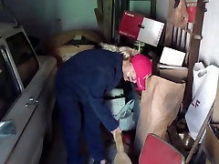 Матерные красоты непрофессиональных секс бесплатный в уютном гараже