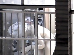Voyeur finestra scene di nudo amatoriale moglie