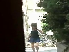 Right when she xxx video girl sexy 2018 inside her building she suck daughters boobs boob sharked