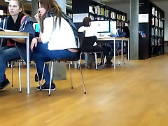 Библиотека откровенные обувь