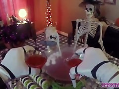 Sexy milf teaches teen Im going to taunt