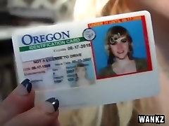 18-Летняя Анджелина Давно Имеет Проблемы С Поведением
