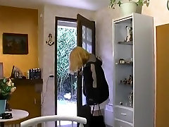 Неверная жена медсестра трахается, чтобы держать вещи тихо !