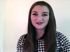 Claire aus gloryholeswallow amswers Fragen. Teil 1