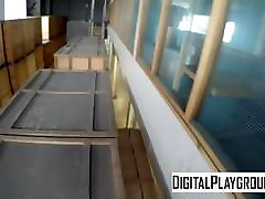 DigitalPlayGround - Headrush