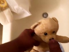 Быстрые маленькие плюшевые пописать