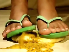 Паула Битье С Сандалиями Hawaianas