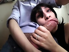 обслуживание петуха с руками и ртом