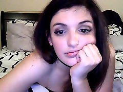 подросток emmily дрочит себя на 6inches dik видео