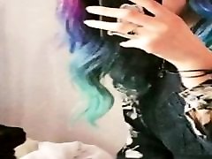 Nerdy art girl cum tribute request