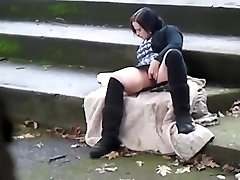 图书馆偷窥者