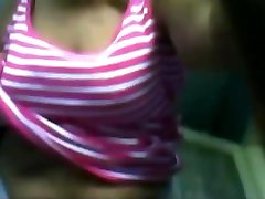 Granny 60 yo shows herself on webcam! Amateur!