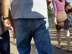 Nice lokalisasi cina in tight skirt