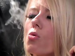 Smoking hot slim british blond porno xxx and yoga hex