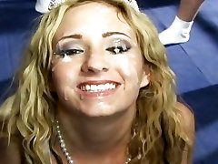 Hillary jaun aulia receives a fresh load of cum swapped on her juicy mouth